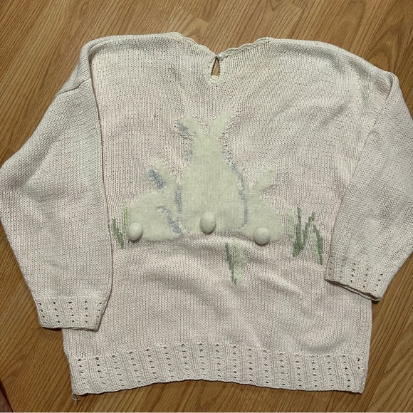 Hand knit pastel pink bunny sweater Easter egg feature 3/4 length sleeves medium - Picture 3 of 9